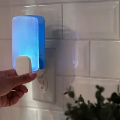 Raid Essentials Flying Insect Light Trap Starter Kit - 1 Device + 1 Refill 15 Raid Essentials Flying Insect Light Trap Starter Kit - 1 Device + 1 Refill -Outdoor Garden GUEST c59f0c8a 7d73 402a be59 5bd3bb2d64ea