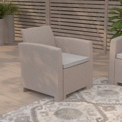 Merrick Lane Outdoor Furniture Resin Chair Faux Rattan Wicker Pattern Patio Chair With All-Weather Cushion