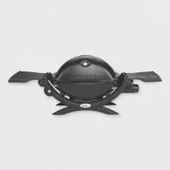 Weber Q 1200 LP Gas Grill -Outdoor Garden GUEST d7112bdb 1afb 4579 a030 279197532e6a