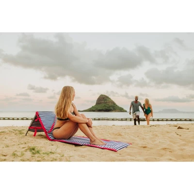 Picnic Time Beachcomber Portable Beach Chair & Tote - Blue Pinstripe 4 Picnic Time Beachcomber Portable Beach Chair & Tote - Blue Pinstripe - Image 4